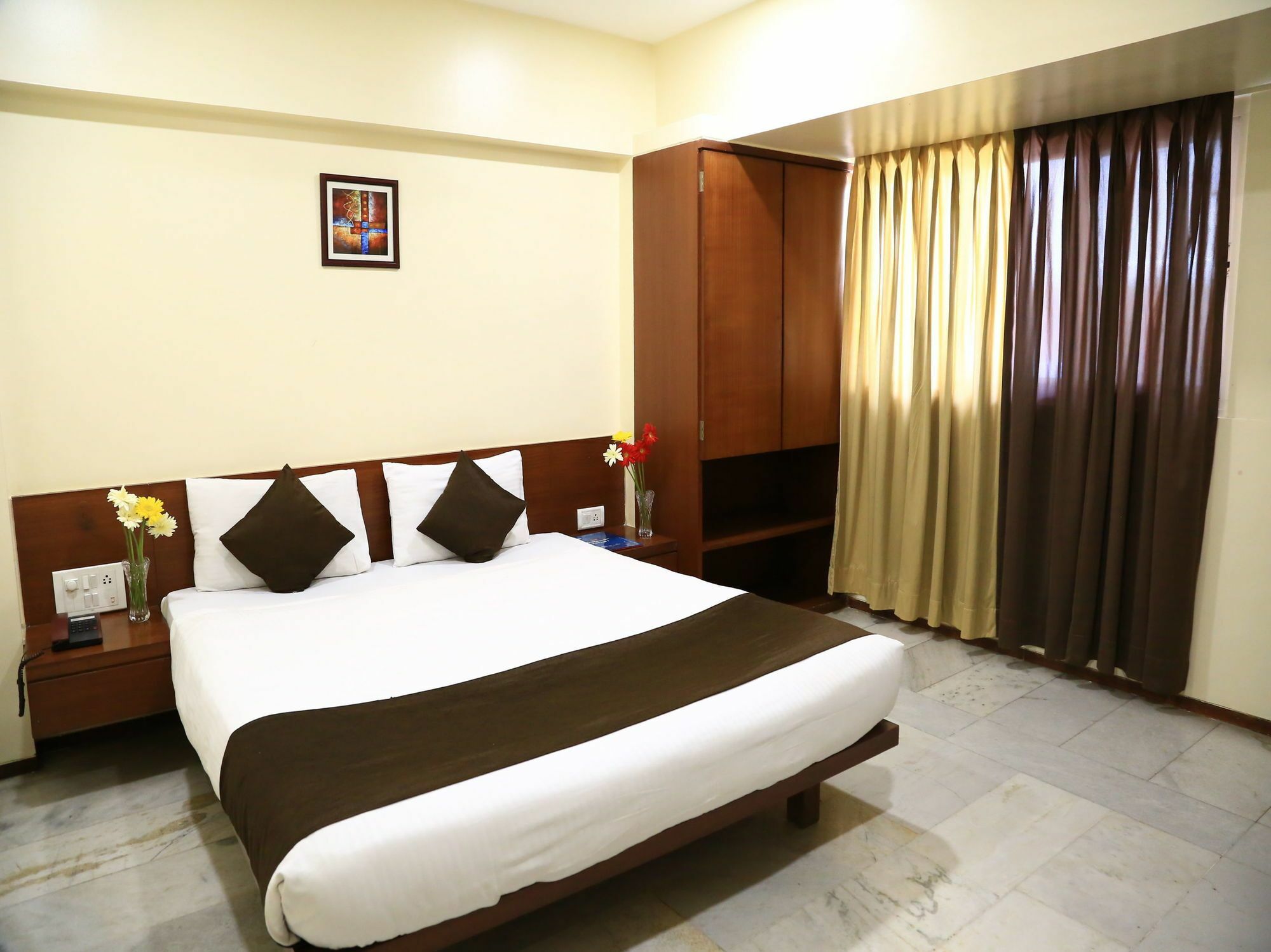 Hotel Oyo 13771 Executive Residency Pune Esterno foto