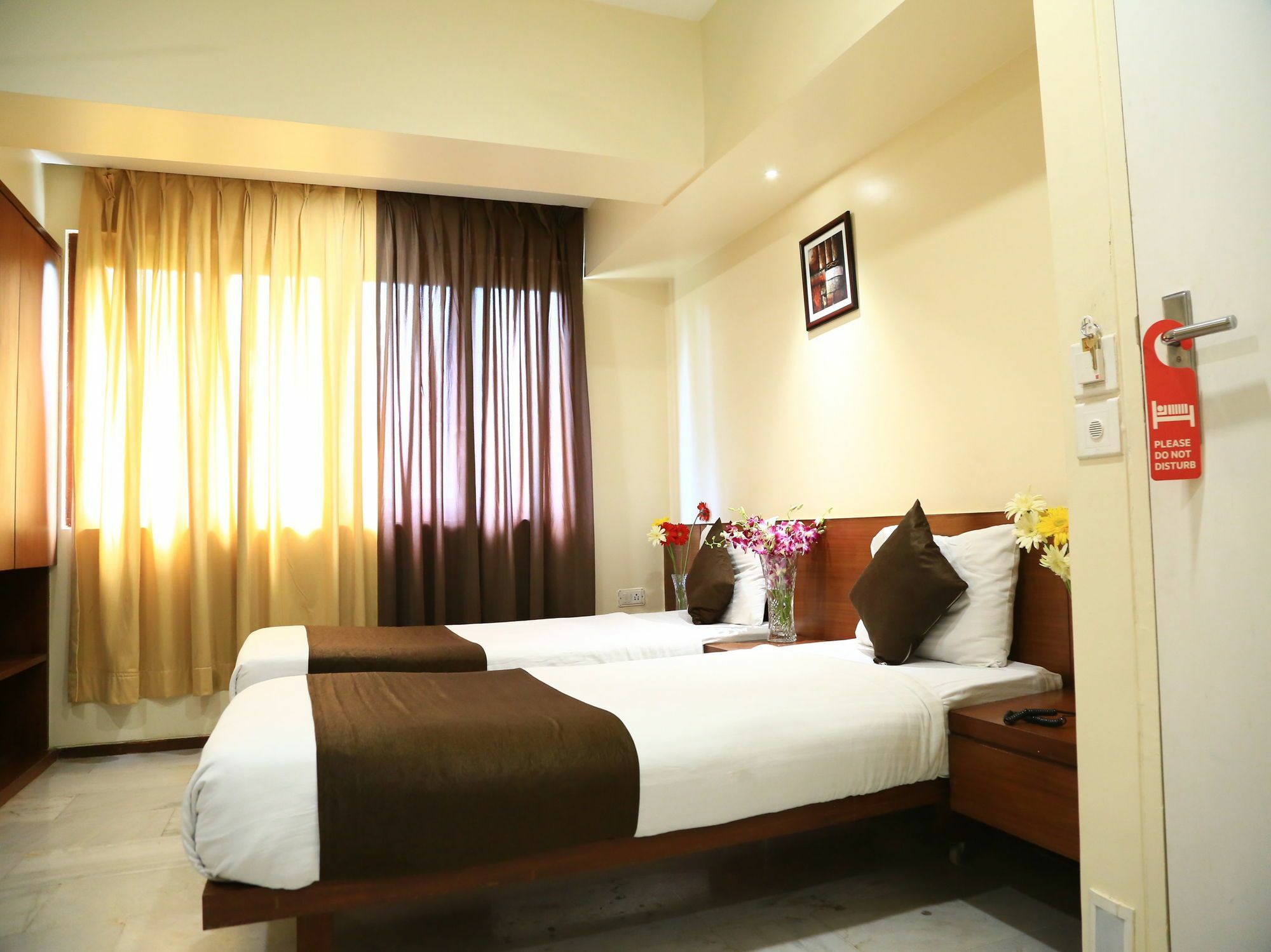 Hotel Oyo 13771 Executive Residency Pune Esterno foto